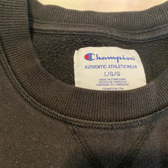 Champion Crew Neck - Picture 3 of 4